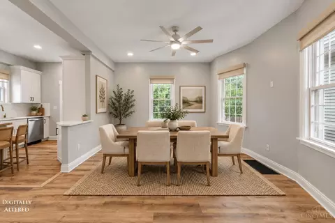 Dining - 3722 Drake Ave, Cincinnati, OH 45209 photo 1 of 1