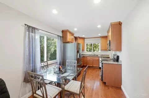 Dining - 9520 West Ave, Blue Ash, OH 45242 photo 1 of 1