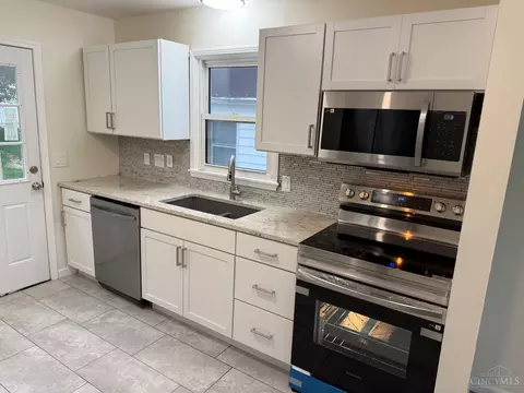 Kitchen - 3985 Mantell Ave, Cincinnati, OH 45236 photo 3 of 3