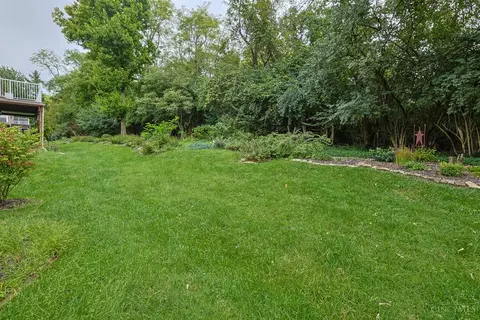 Exterior - 8404 Ridge Pointe Ct, Cincinnati, OH 45237 photo 5 of 6