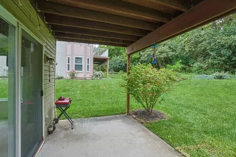 Exterior - 8404 Ridge Pointe Ct, Cincinnati, OH 45237 photo 3 of 6