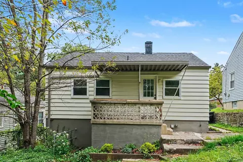 Exterior - 6507 Britton Ave, Cincinnati, OH 45227 photo 4 of 6