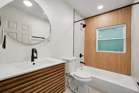 Bath - 6507 Britton Ave, Cincinnati, OH 45227 photo 1 of 4