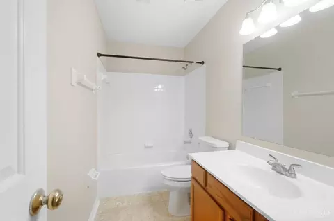 Bath - 6749 Spring Arbor Dr, Mason, OH 45040 photo 4 of 5