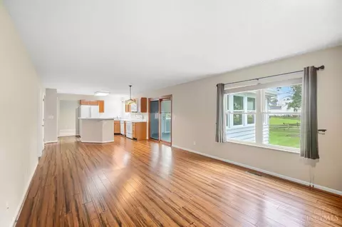 Living - 6749 Spring Arbor Dr, Mason, OH 45040 photo 8 of 9