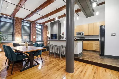 Dining - 26 Sixth St, Cincinnati, OH 45202 photo 1 of 3