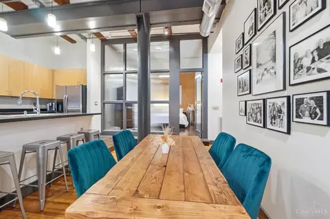 Dining - 26 Sixth St, Cincinnati, OH 45202 photo 3 of 3