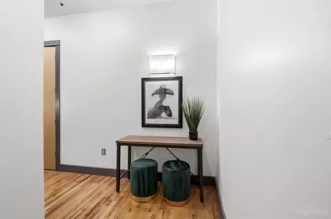Entry Way - 26 Sixth St, Cincinnati, OH 45202 photo 3 of 4