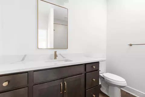 Bath - 1628 Everly Pl, Cincinnati, OH 45206 photo 4 of 5