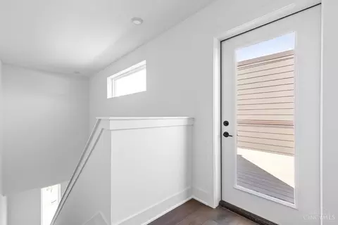 Entry Way - 1628 Everly Pl, Cincinnati, OH 45206 photo 2 of 2