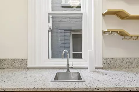 Kitchen - 227 Forest Ave, Cincinnati, OH 45229 photo 6 of 7