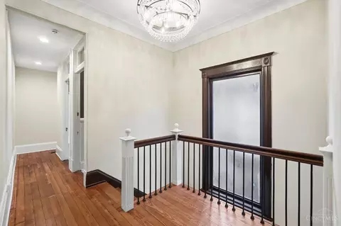 Entry Way - 227 Forest Ave, Cincinnati, OH 45229 photo 8 of 12