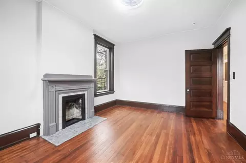 Bedroom - 227 Forest Ave, Cincinnati, OH 45229 photo 2 of 10