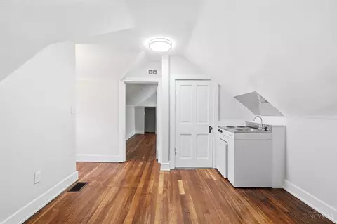 Other - 227 Forest Ave, Cincinnati, OH 45229 photo 10 of 20