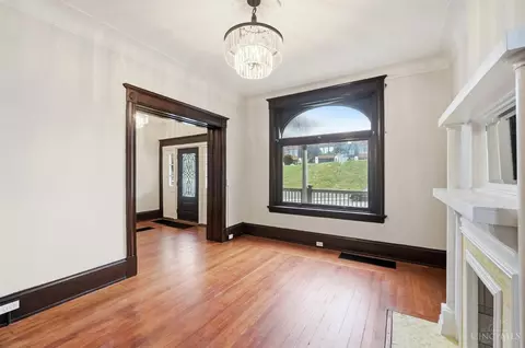 Living - 227 Forest Ave, Cincinnati, OH 45229 photo 2 of 9