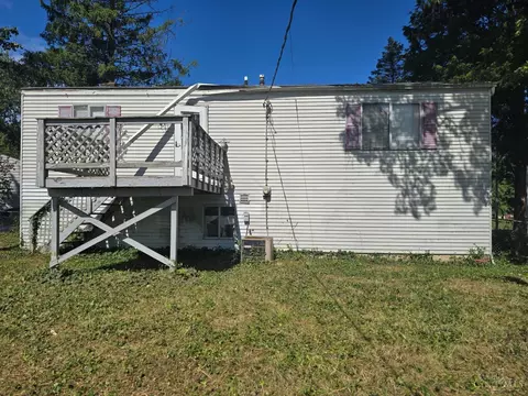 Exterior - 4446 Fox Chase, Batavia, OH 45103 photo 4 of 6