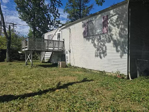 Exterior - 4446 Fox Chase, Batavia, OH 45103 photo 3 of 6