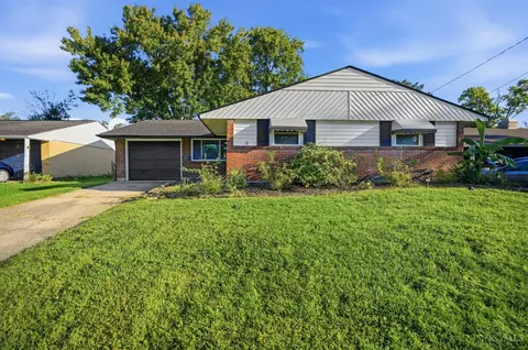 723 Ledro St, Springdale, OH 45246