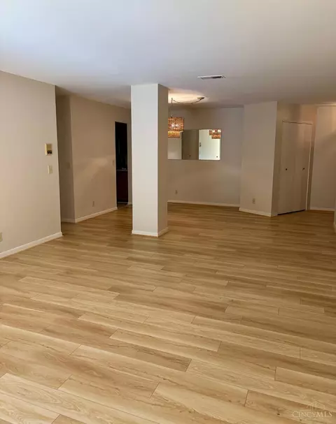 Living - 3004 Glenmore Ave, Cincinnati, OH 45238 photo 7 of 7