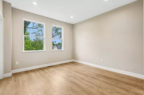 Other - 3906 Edwards Rd, Cincinnati, OH 45209 photo 7 of 11