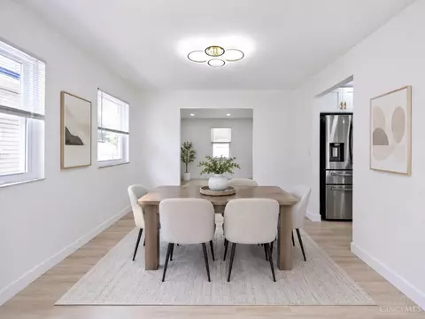 Dining - 2529 Bremont Ave, Golf Manor, OH 45237 photo 1 of 1