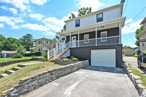 Exterior - 2529 Bremont Ave, Golf Manor, OH 45237 photo 3 of 9