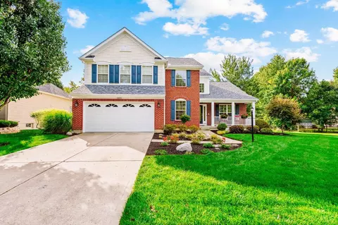 3601 Legend Oaks Dr, Amelia, OH 45102