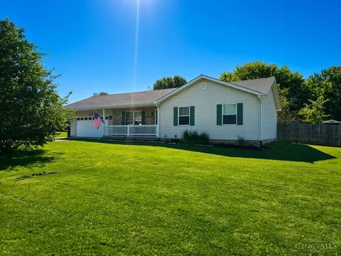 303 Adare Ct, Lynchburg, OH 45142