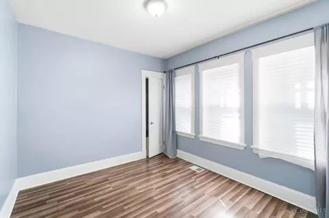 Bedroom - 891 Ridgeway Ave, Cincinnati, OH 45229 photo 1 of 3