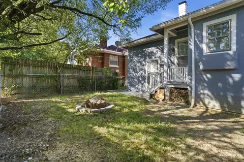 Exterior - 891 Ridgeway Ave, Cincinnati, OH 45229 photo 4 of 9