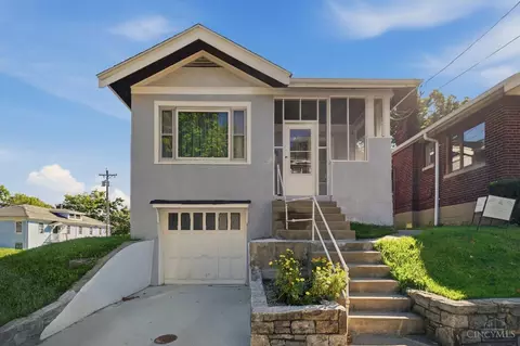 891 Ridgeway Ave, Cincinnati, OH 45229