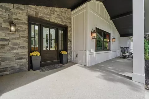 Exterior - 2430 Section Rd, Amberley, OH 45237 photo 2 of 22