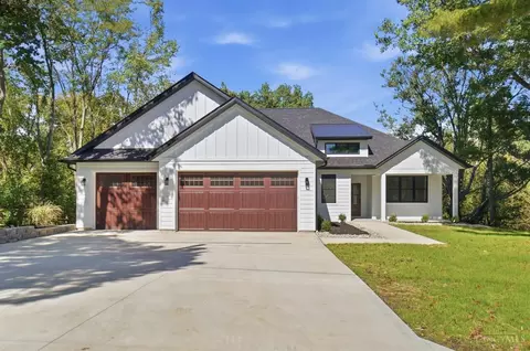 2634 Daisy Dr, Loveland, OH 45140