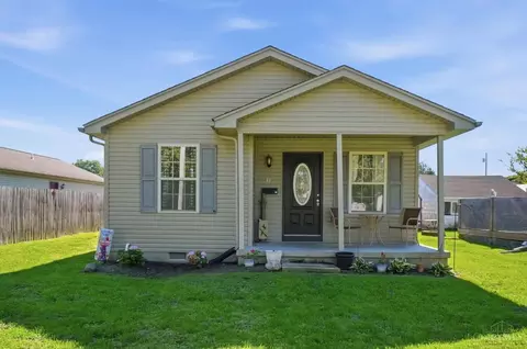 44 A St, Wilmington, OH 45177