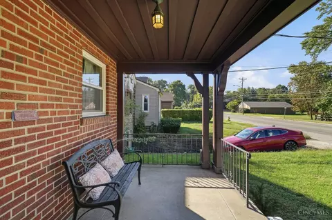 Exterior - 1127 N Bend Dr, Cincinnati, OH 45224 photo 5 of 12