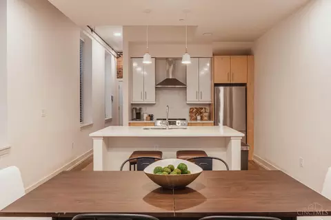 Dining - 1508 Race St, Cincinnati, OH 45202 photo 2 of 2