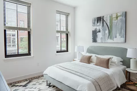 Bedroom - 1508 Race St, Cincinnati, OH 45202 photo 3 of 6