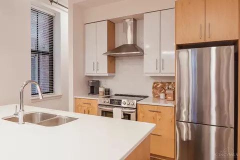 Kitchen - 1508 Race St, Cincinnati, OH 45202 photo 1 of 2