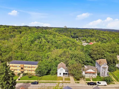 View/Area - 1918 Fairmount Ave, Cincinnati, OH 45214 photo 3 of 3