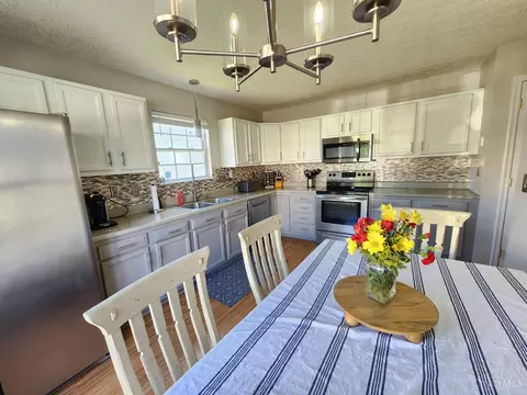 Kitchen - 3320 Brodbeck Pl, Cincinnati, OH 45211 photo 2 of 2