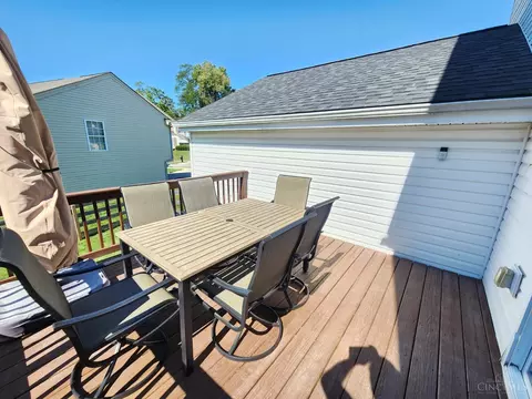 Exterior - 3320 Brodbeck Pl, Cincinnati, OH 45211 photo 2 of 3
