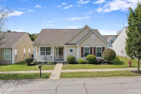 4197 Yorkshire Sq, Cincinnati, OH 45245