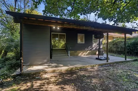 Exterior - 1091 Elda Ln, Cincinnati, OH 45224 photo 6 of 10