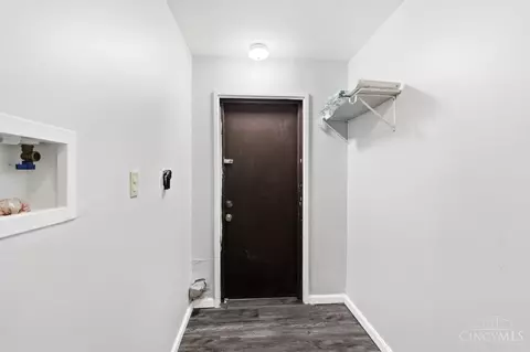 Other - 9520 Crestbrook Dr, Cincinnati, OH 45231 photo 4 of 8