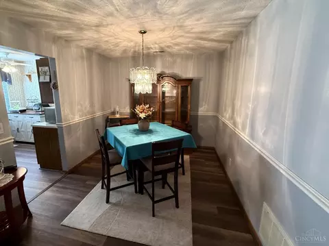 Dining - 3963 School Section Rd, Cincinnati, OH 45211 photo 2 of 2