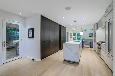 Entry Way - 3499 Windisch Ave, Cincinnati, OH 45208 photo 3 of 7