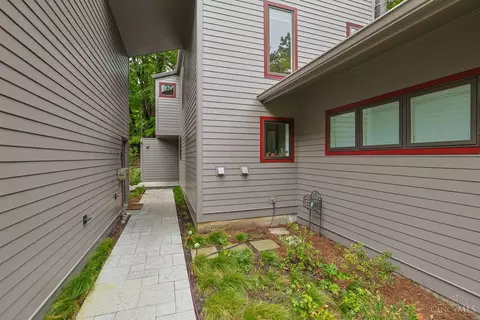 Exterior - 3499 Windisch Ave, Cincinnati, OH 45208 photo 22 of 30