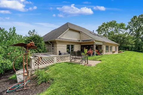 Exterior - 55 Pinehurst Pl, Springboro, OH 45066 photo 11 of 15