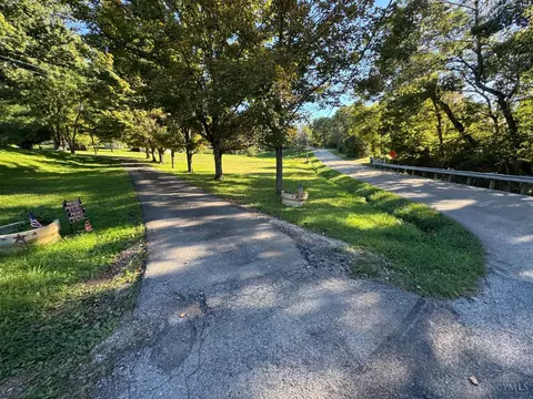 15 Chambliss Rd, Paint Twp, OH 45612