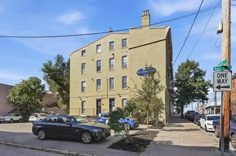 Exterior - 5 University Ave, Cincinnati, OH 45219 photo 5 of 5